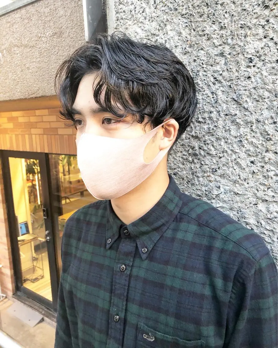 パーマ ヘアアレンジ メンズ センターパート メンズパーマ カット トリートメント ヘアセット メンズ特化✂️栗原 侑也のヘアスタイル