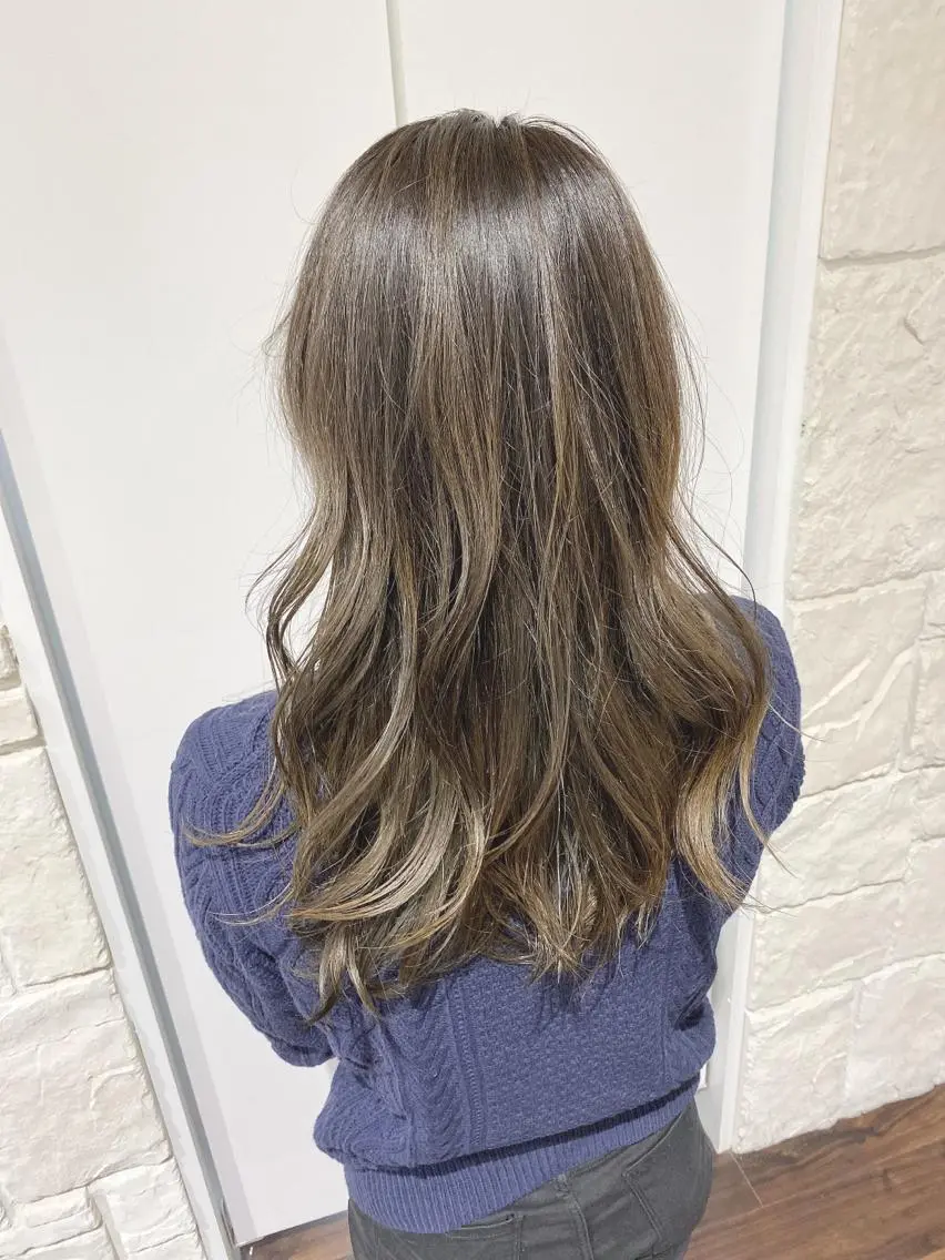 セミロング カラー 川合 勇気のヘアスタイル