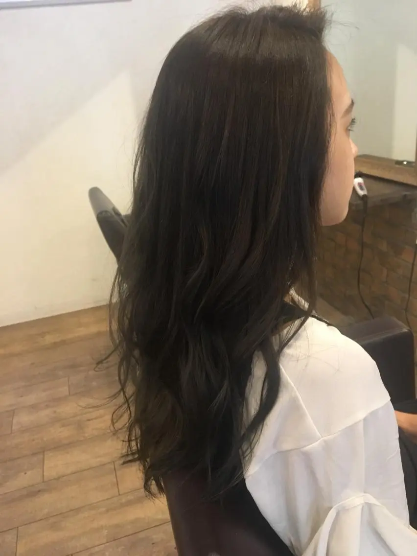 ロング カラー アッシュ ダークアッシュ ロング 美髪・艶髪特化美容師 RYOJIのヘアスタイル