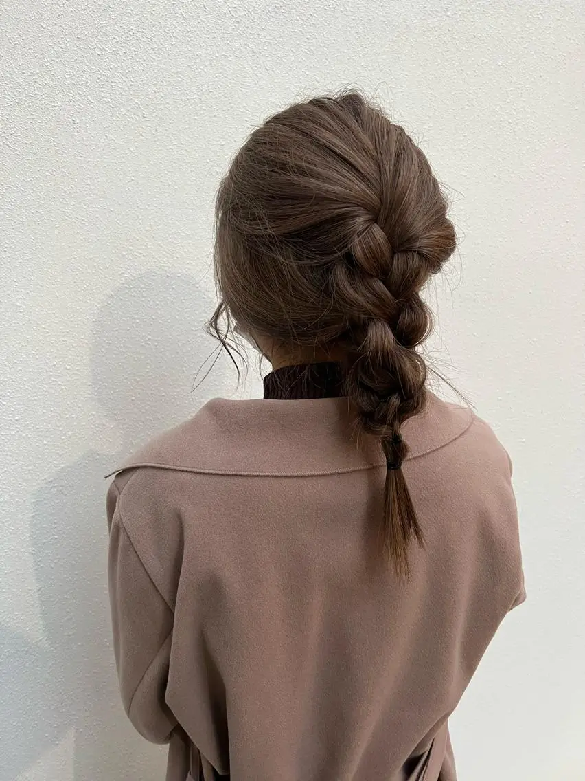 セミロング ヘアアレンジ 「sumi」 AMIのヘアスタイル