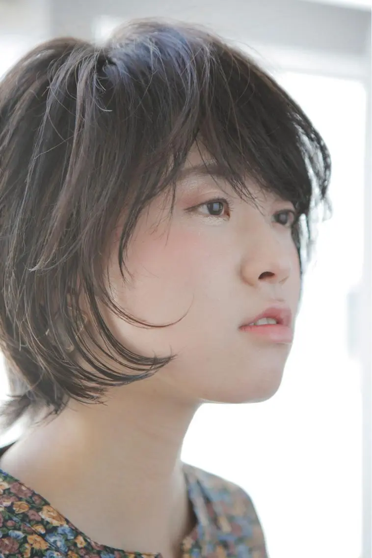 ショート カラー 透明感カラー ハイライトカラー ハイライト ショートヘア kawabe maikoのヘアスタイル