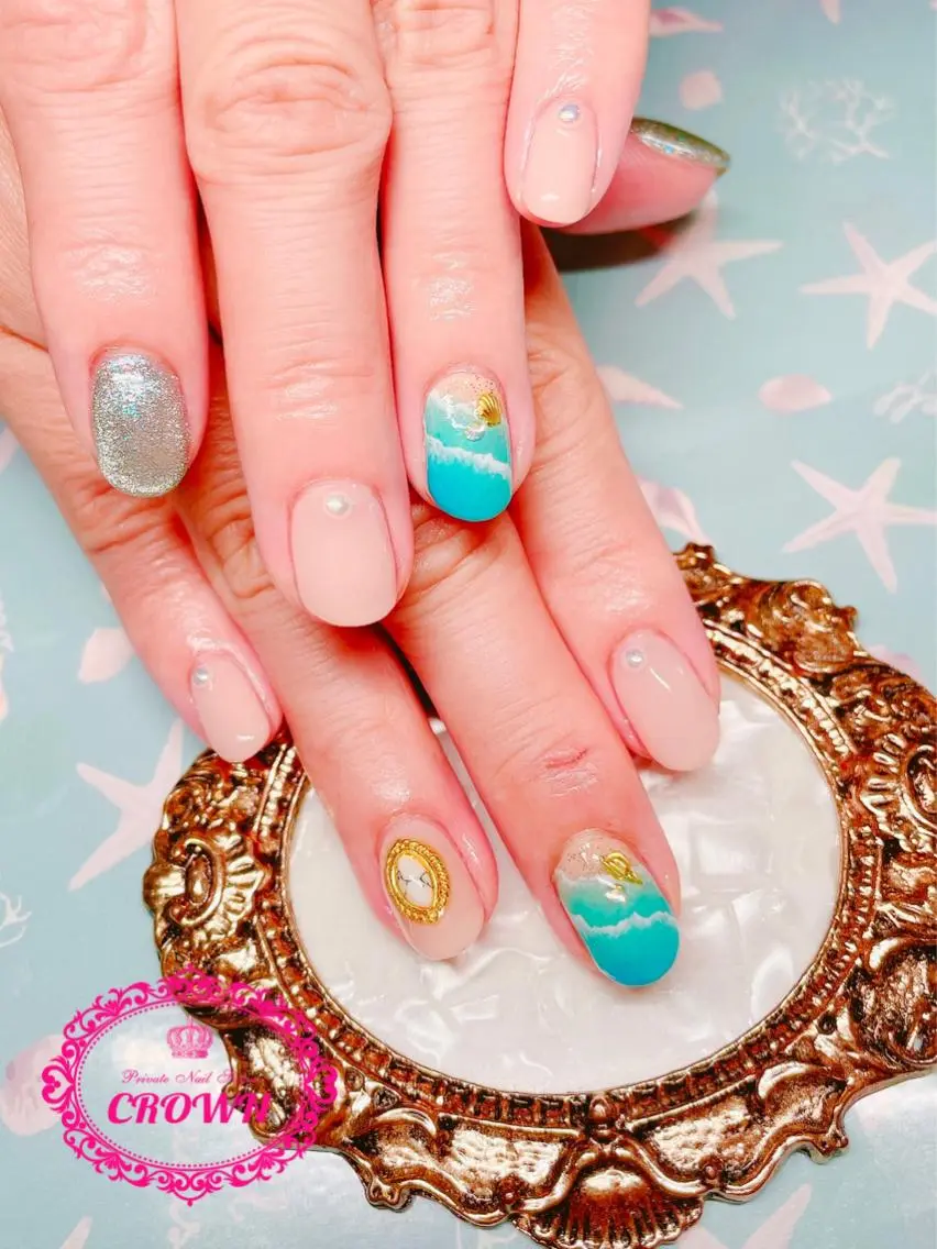 ネイル ハンドネイル CROWN プライベートサロンのネイルデザイン