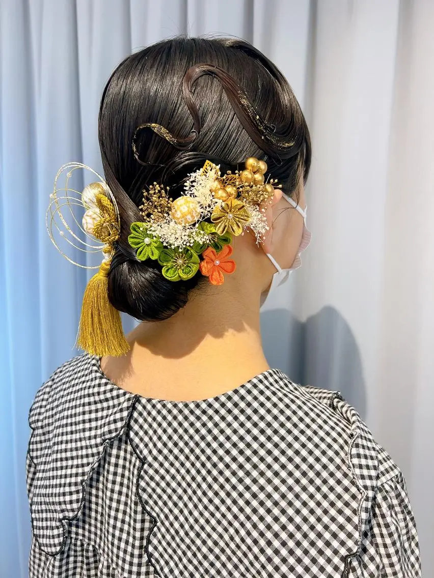 ミディアム ヘアアレンジ 髪飾り ヘアセット 池田 みのりのヘアスタイル