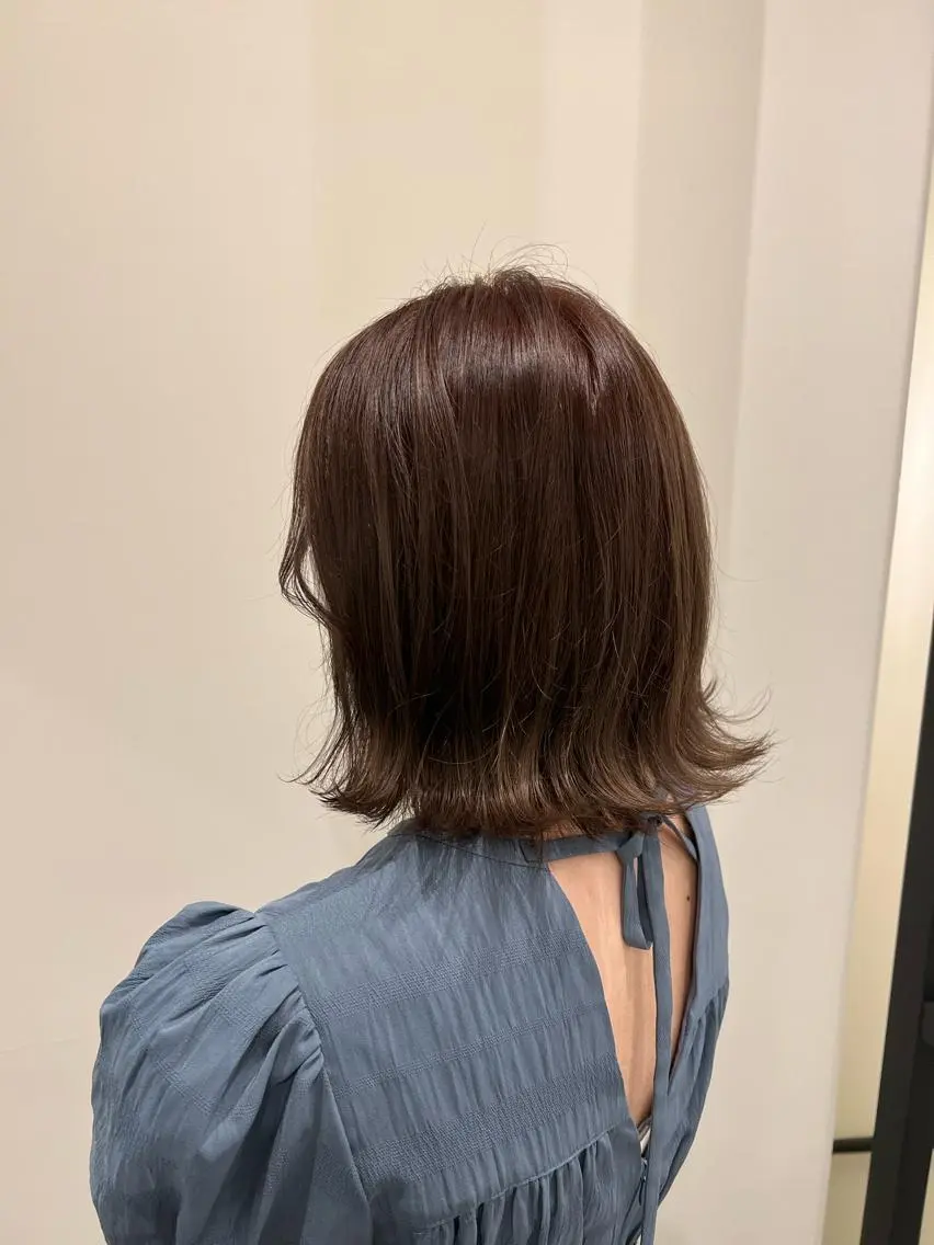 ミディアム カラー ベージュカラー ミルクティーベージュ ヘアカラー トリートメント 工藤 梨花のヘアスタイル