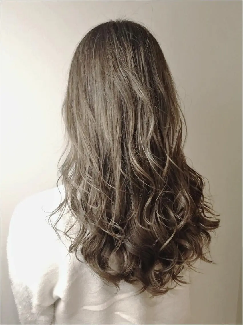ロング カラー ヘアアレンジ グレージュ 【髪質改善美容師】t occa茨木篠原健太のヘアスタイル