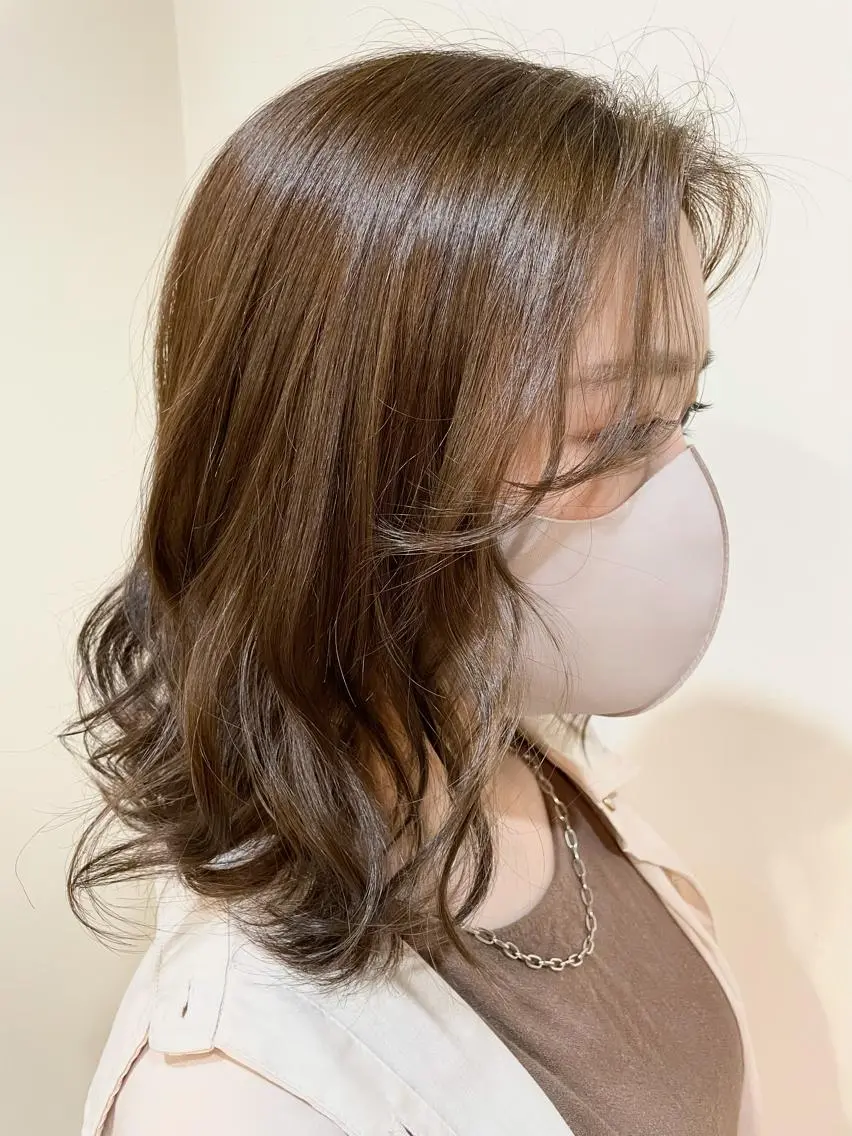 ミディアム カット ヘアカラー トリートメント ✨美髪サラ艶トレンド 橋柿 実紀✨のヘアスタイル