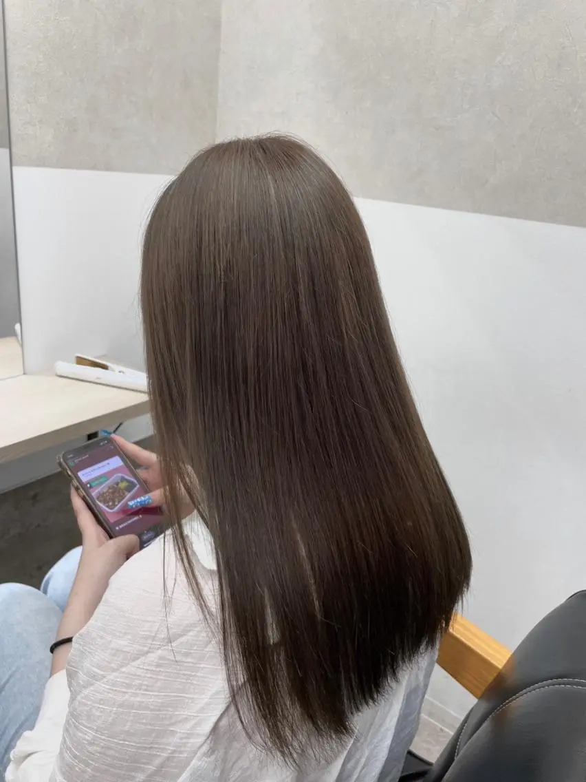 セミロング カラー GISEL 筑紫野店のヘアスタイル