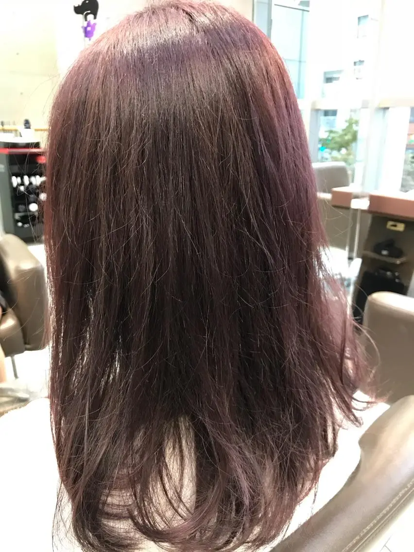 ロング カラー ラベンダーカラー 大栗 佑也  髪質改善のヘアスタイル