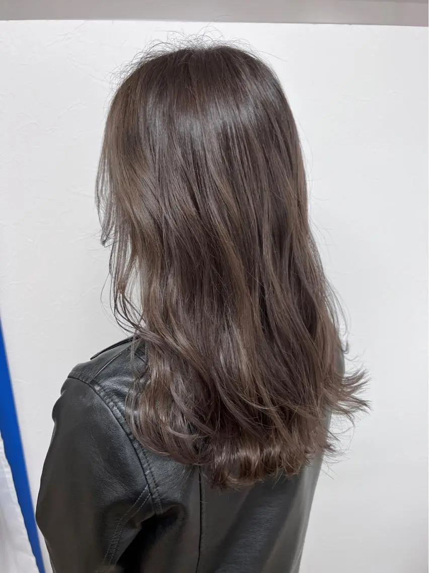 ロング カラー ヘアアレンジ Sol plusのヘアスタイル