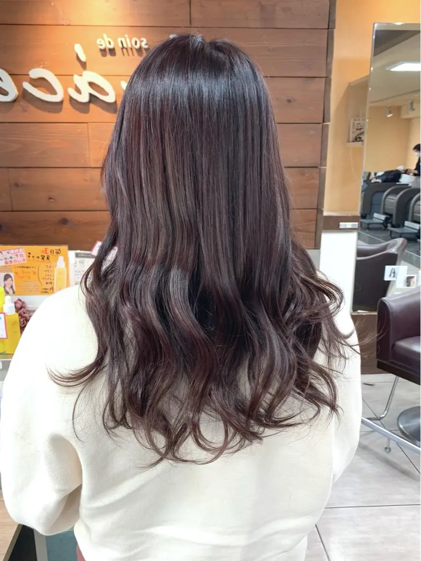 ロング ピンクブラウン ヘアカラー 🫧艶髪カラー🫧 森本くるみのヘアスタイル