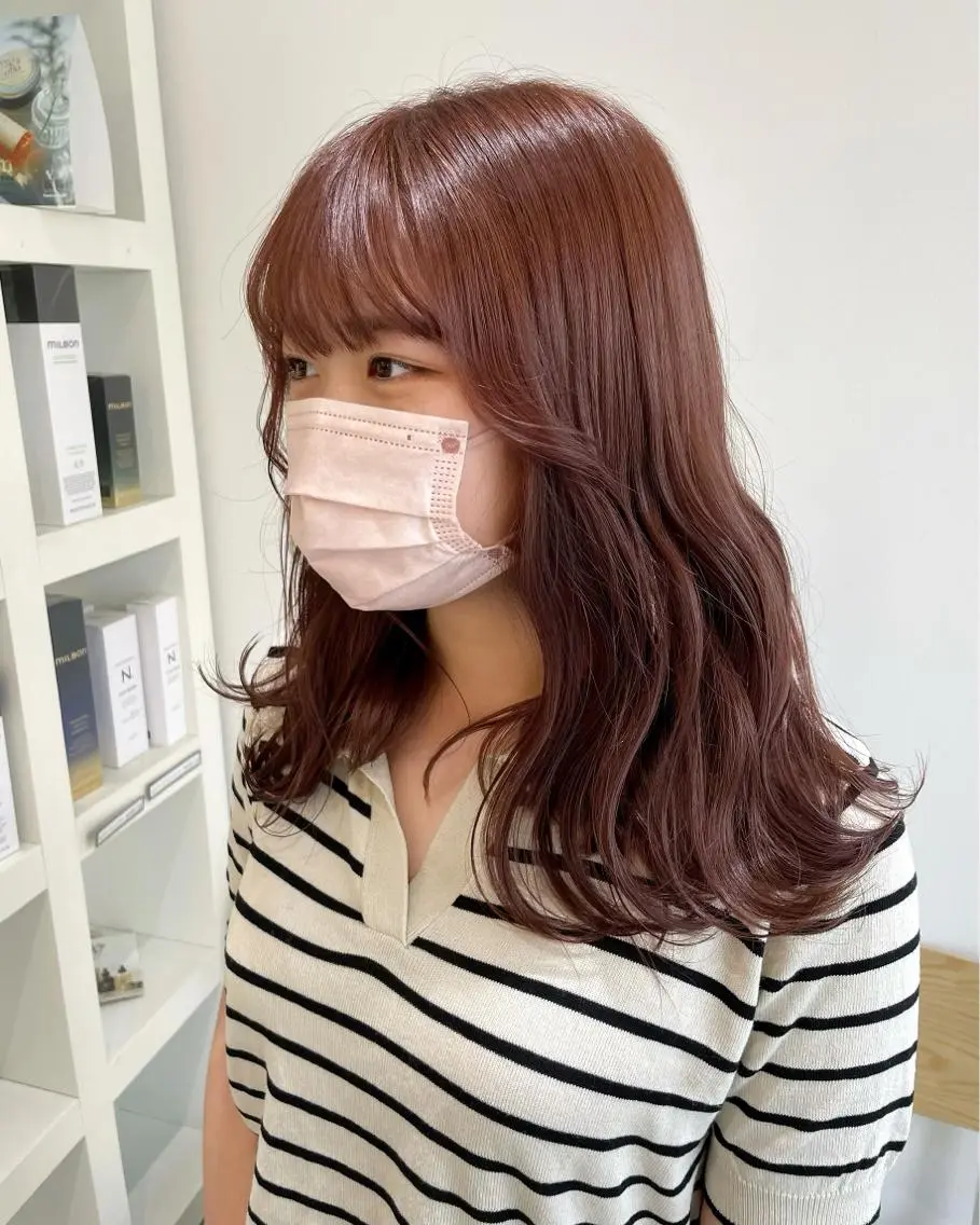 セミロング カラー mir MIYUのヘアスタイル