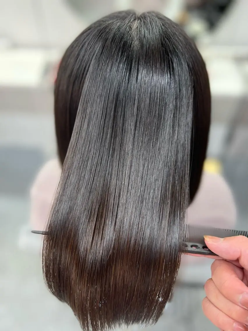 セミロング カラー 髪質改善縮毛矯正なら ✨伊藤佳祐✨のヘアスタイル