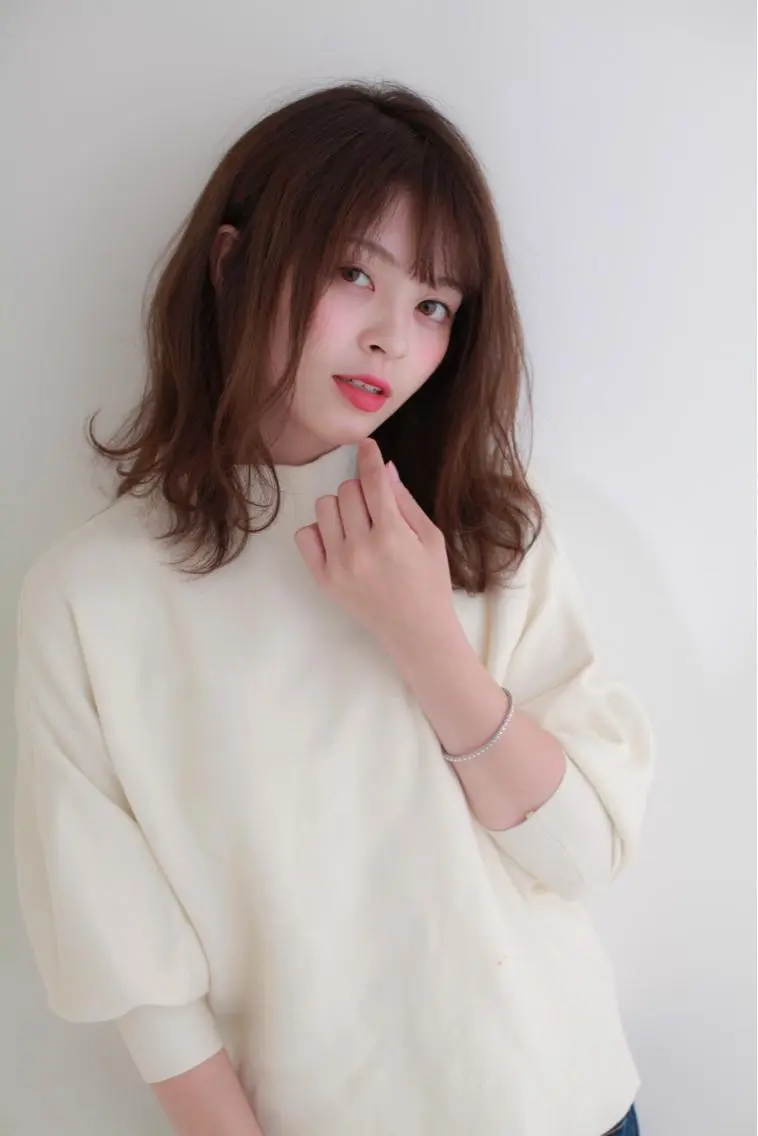 ミディアム カット ヘアカラー トリートメント 髪質改善\酸熱TR カット【店長】のヘアスタイル