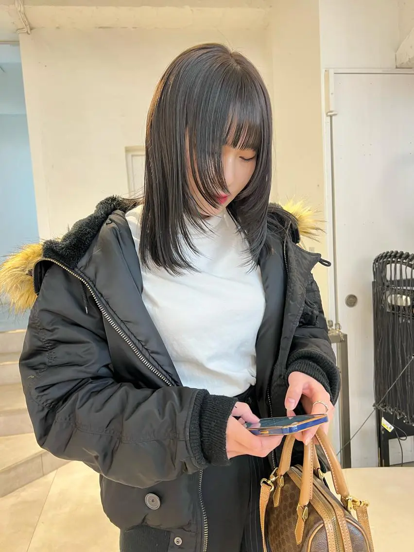 ミディアム カラー 顔周りカット/透明感 カラー✂️MEIのヘアスタイル