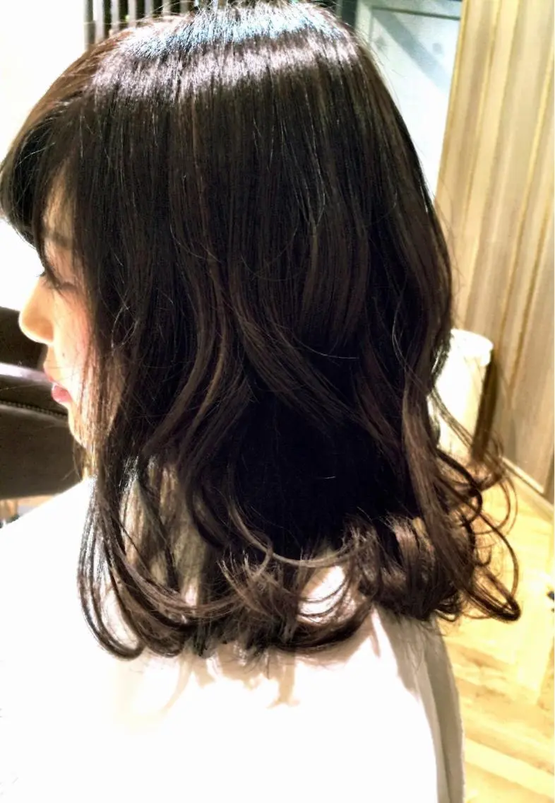 ミディアム カラー パーマ ヘアアレンジ アディクシーカラー 透明感カラー パーソナルカラー☆ 永尾拓也のヘアスタイル