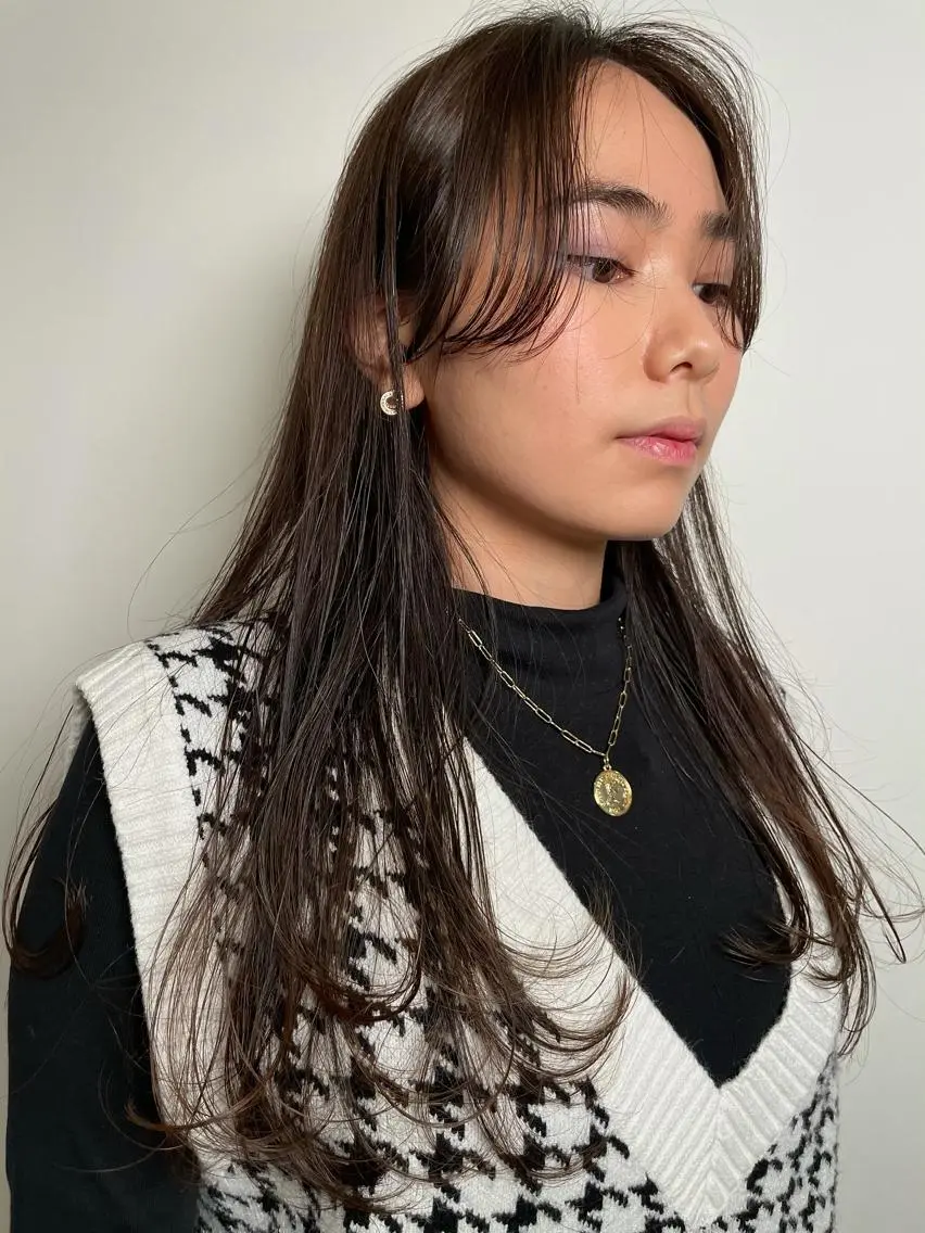 ミディアム カラー ミディアムレイヤー レイヤーカット ブリーチ🧚 ボブ✍️レイヤーのヘアスタイル