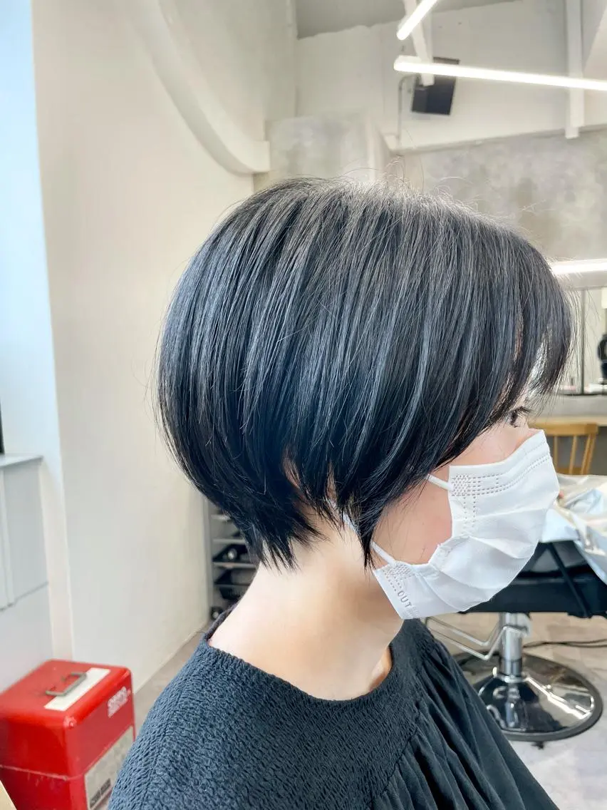 ショート カット ヘアカラー 色気レイヤー& ショートはお任せ🌟のヘアスタイル