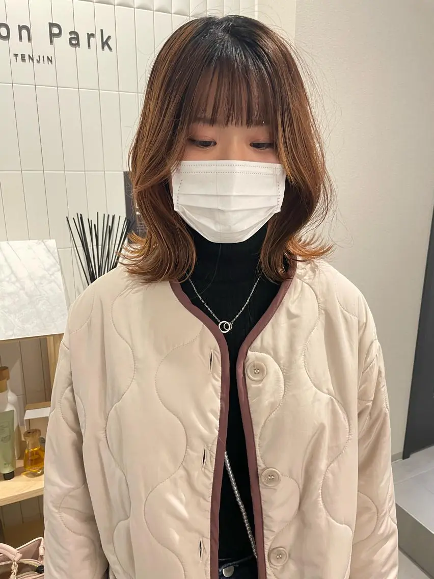 ミディアム カット ヘアカラー トリートメント 🌸インナーカラー 🌸藤井春華のヘアスタイル