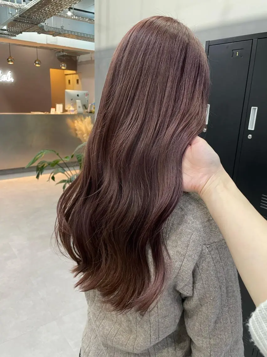 ロング カラー ミルクティーベージュ ❤︎レイヤー　MIAのヘアスタイル