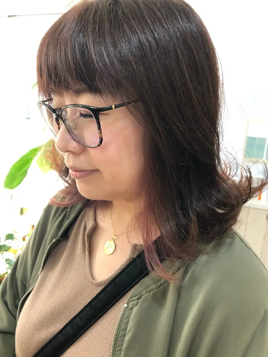 ミディアム ヘアカラー トリートメント 🐆アンドウ チカコ🦓のヘアスタイル