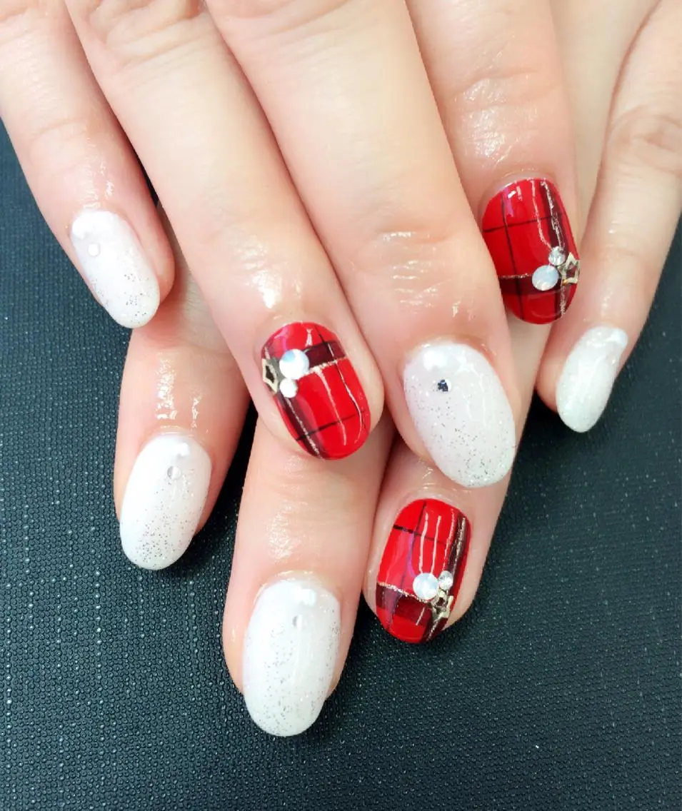 ネイル Emu Nailのネイルデザイン