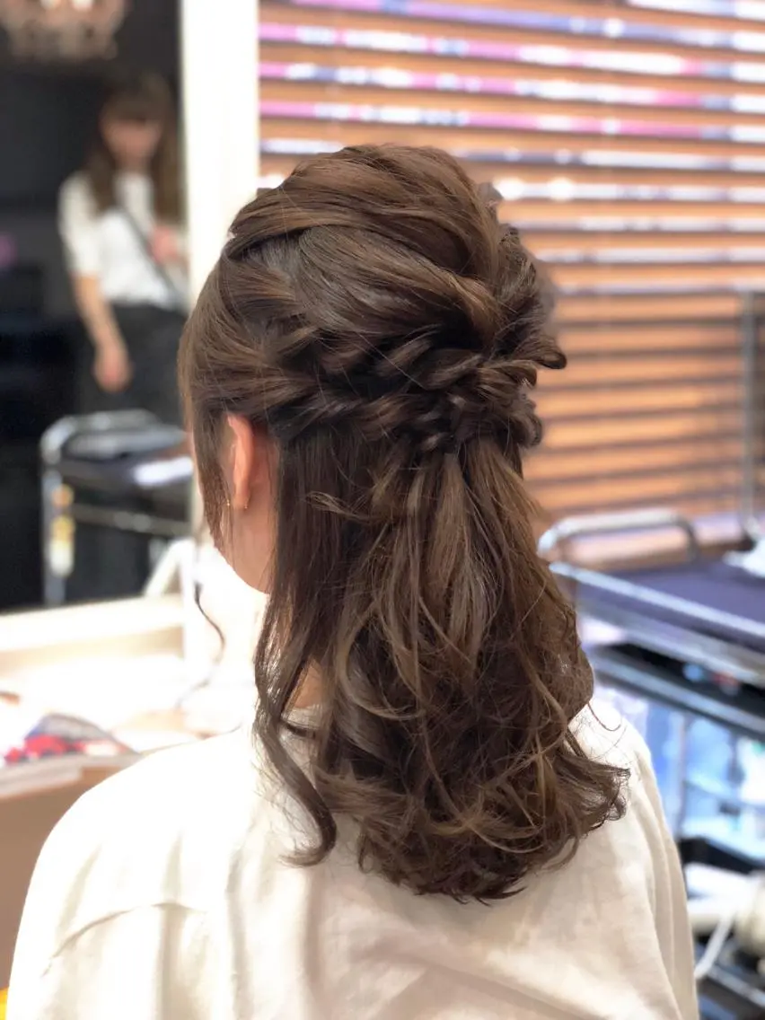 ヘアアレンジ Kobayashi Daisukeのヘアスタイル