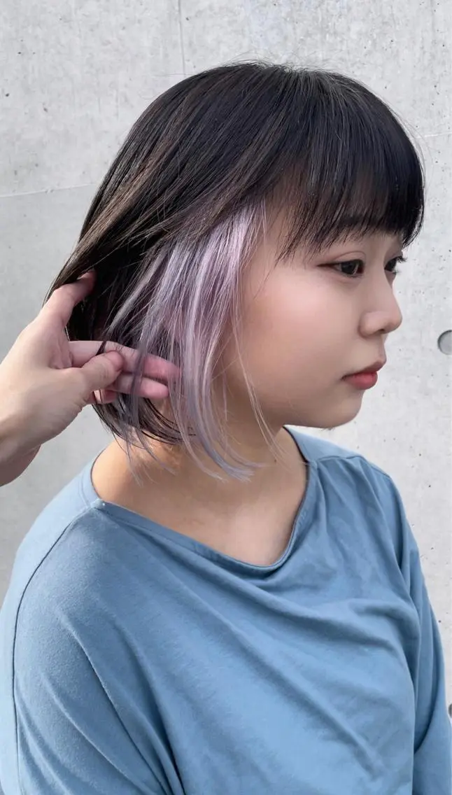 ミディアム カラー インナーカラー 推し ブリーチ  髪質改善のヘアスタイル