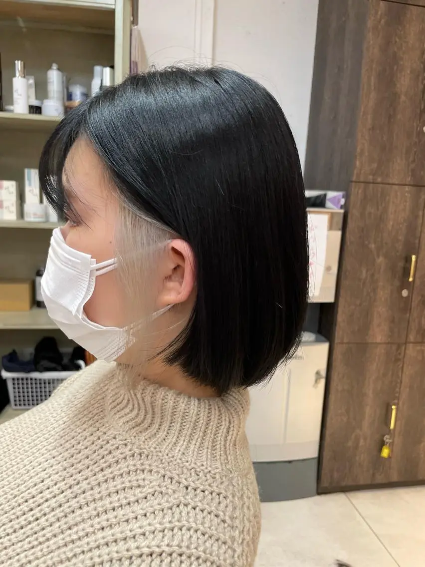 ショート カラー ブリーチ イルミナカラー ブリーチ特化 ハイトーンRYOYAのヘアスタイル