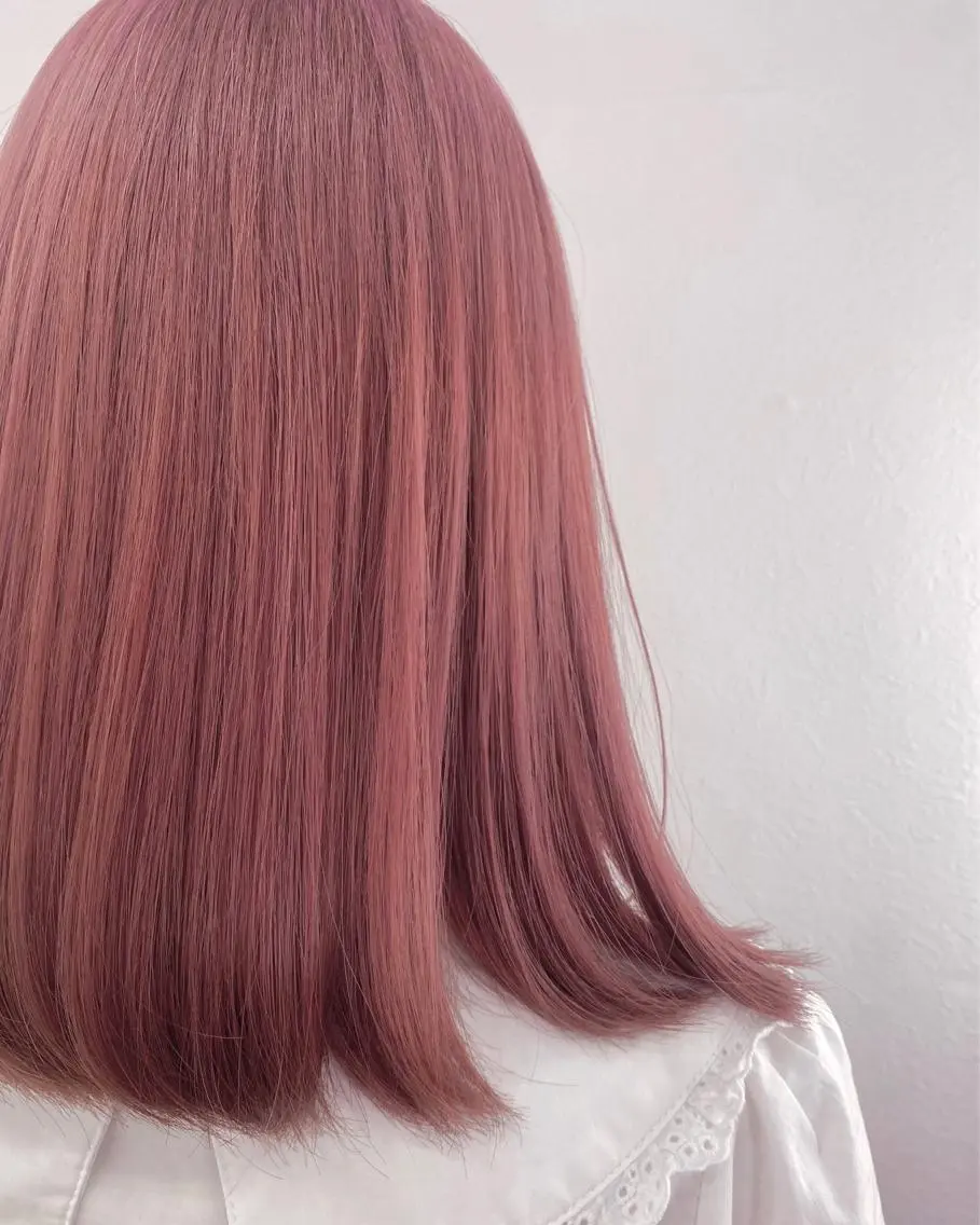 セミロング カラー ピンクカラー MANAMI 🥀ウルフカットのヘアスタイル