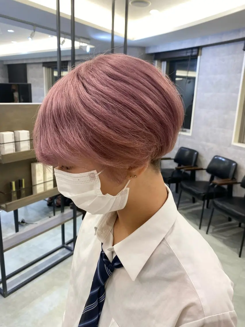 ショート カラー ヘアカラー ハイトーン特化サロン 🍑momo🍑のヘアスタイル