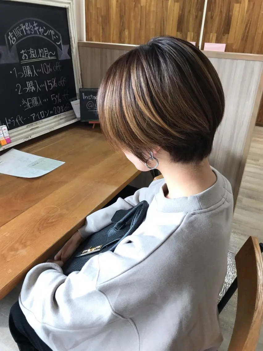 ショート M.arc 【マーキ】のヘアスタイル