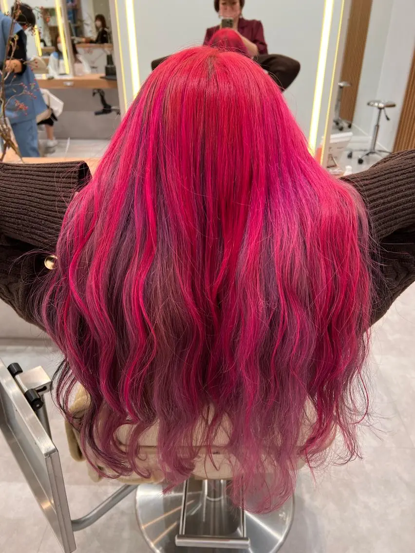 ロング カラー 一ノ瀬 蘭のヘアスタイル