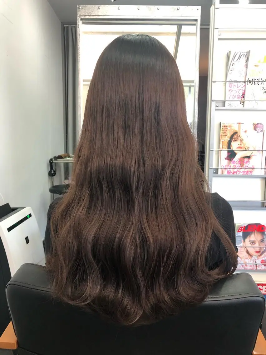 セミロング カラー ヘアアレンジ ヘアカラー トリートメント 大塚 貴之のヘアスタイル