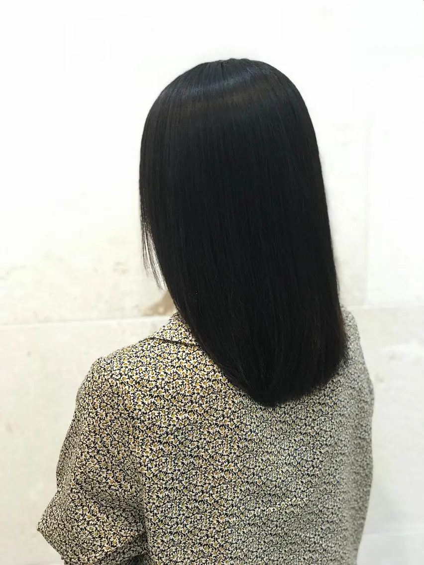 セミロング 髪質改善 高橋 勇樹のヘアスタイル