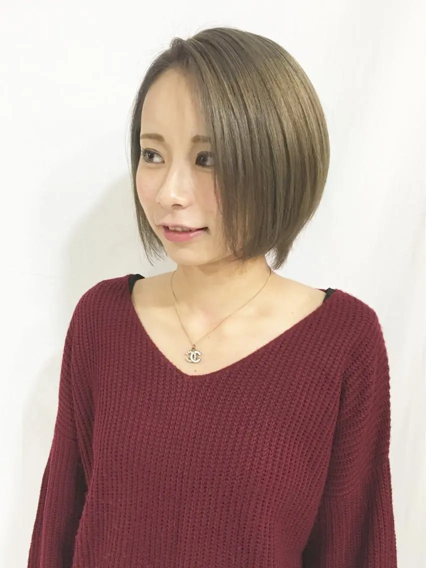 ショート カラー アッシュ ハイトーン特化🤍 浦住のヘアスタイル