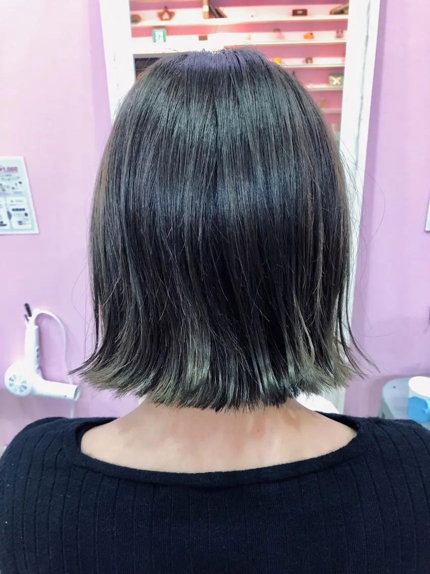 ショート カラー 浦山 和之のヘアスタイル