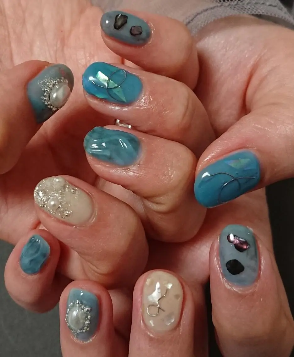 ネイル ニュアンスネイル Lilith Nailのネイルデザイン