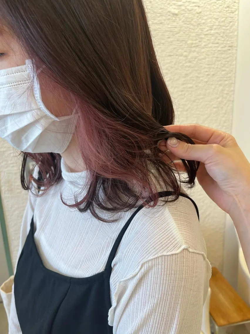 セミロング カラー 暖色/ブリーチカラー 🎀 M i k uのヘアスタイル