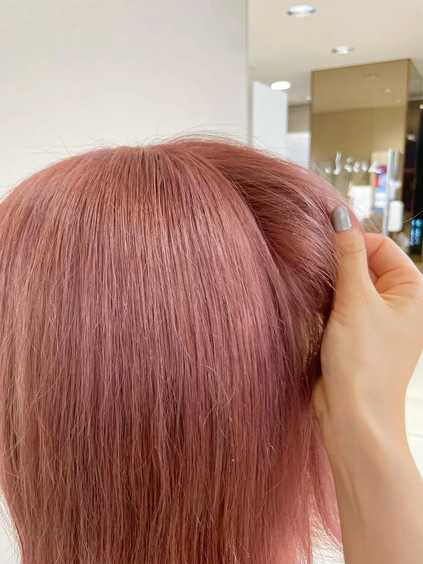 ミディアム カラー ヘアアレンジ ヘアカラー トリートメント 【Sweep】おじま のぞみのヘアスタイル