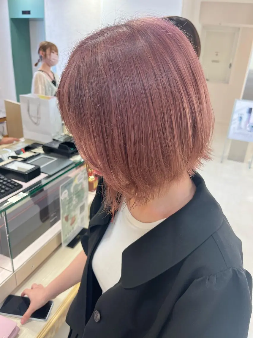 ミディアム カラー 暖色/ブリーチカラー 🎀 M i k uのヘアスタイル