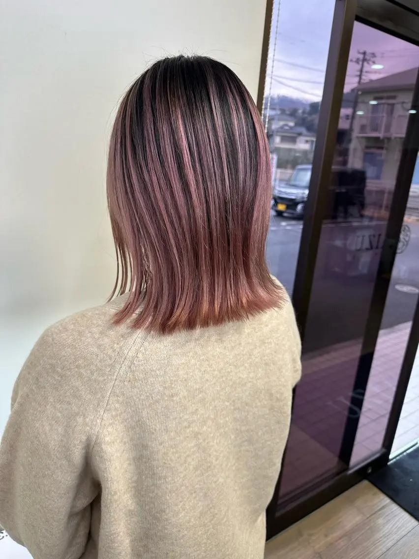 ショート カラー バレイヤージュ レイヤーカット カット ヘアカラー トリートメント ブリーチカラー🫧 森　凪沙のヘアスタイル