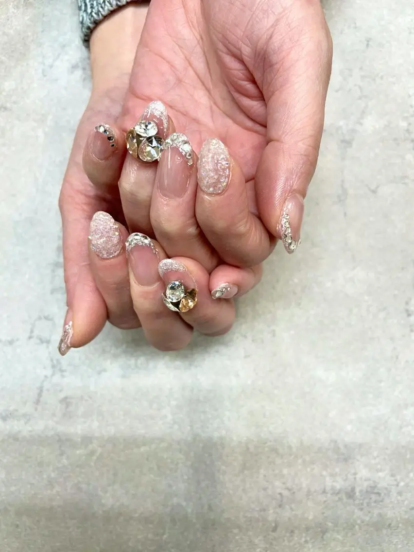 ネイル フレンチネイル ラメ(グリッター) ハンドネイル ハンドケア FASTNAIL PLUS 新宿店のネイルデザイン