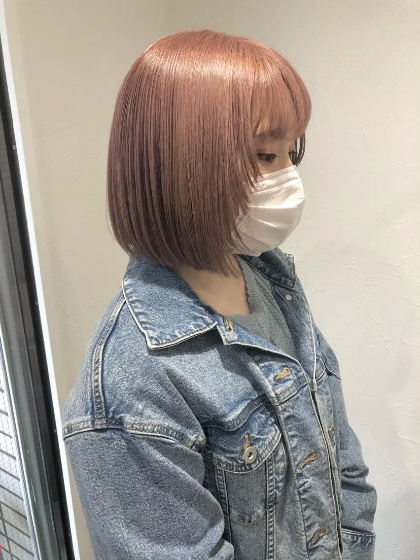 ショート カラー 切りっぱなしボブ ベージュカラー ブリーチ ピンクカラー ピンクベージュ ヘアカラー 🤍2nd🤍田所 美希のヘアスタイル