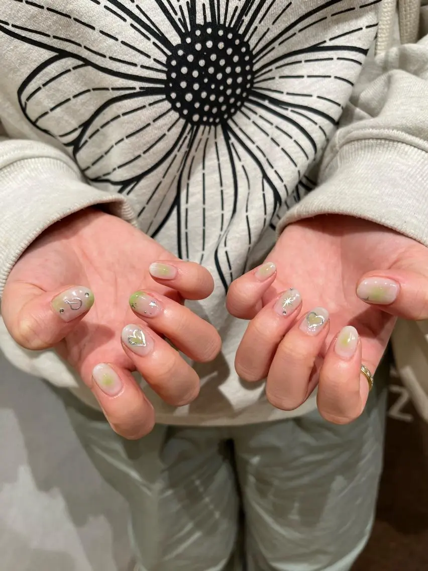ネイル niconail 🧣ayu 📍烏山のネイルデザイン