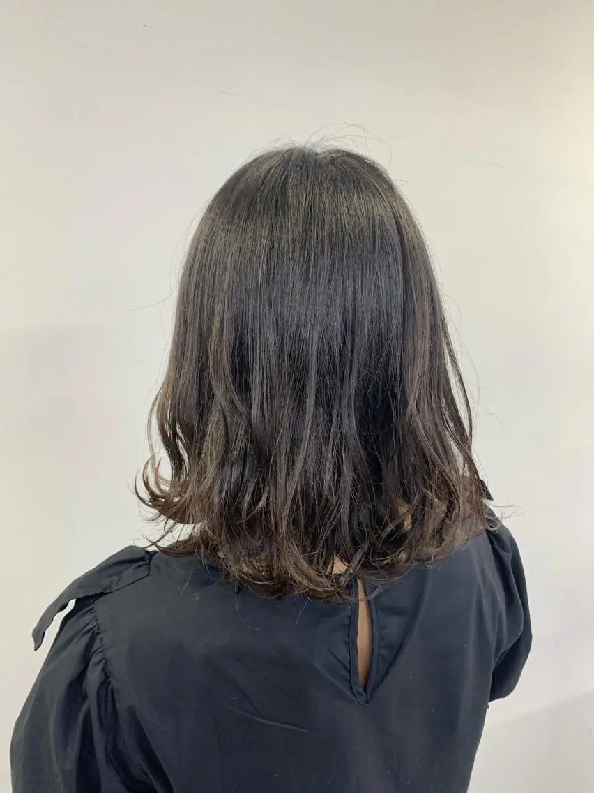 ミディアム カラー パーマ ヘアアレンジ キッズ ネイル マツエク・マツパ 🩶透髪×モテ髪🩶 FRUITS🏹🩶のヘアスタイル
