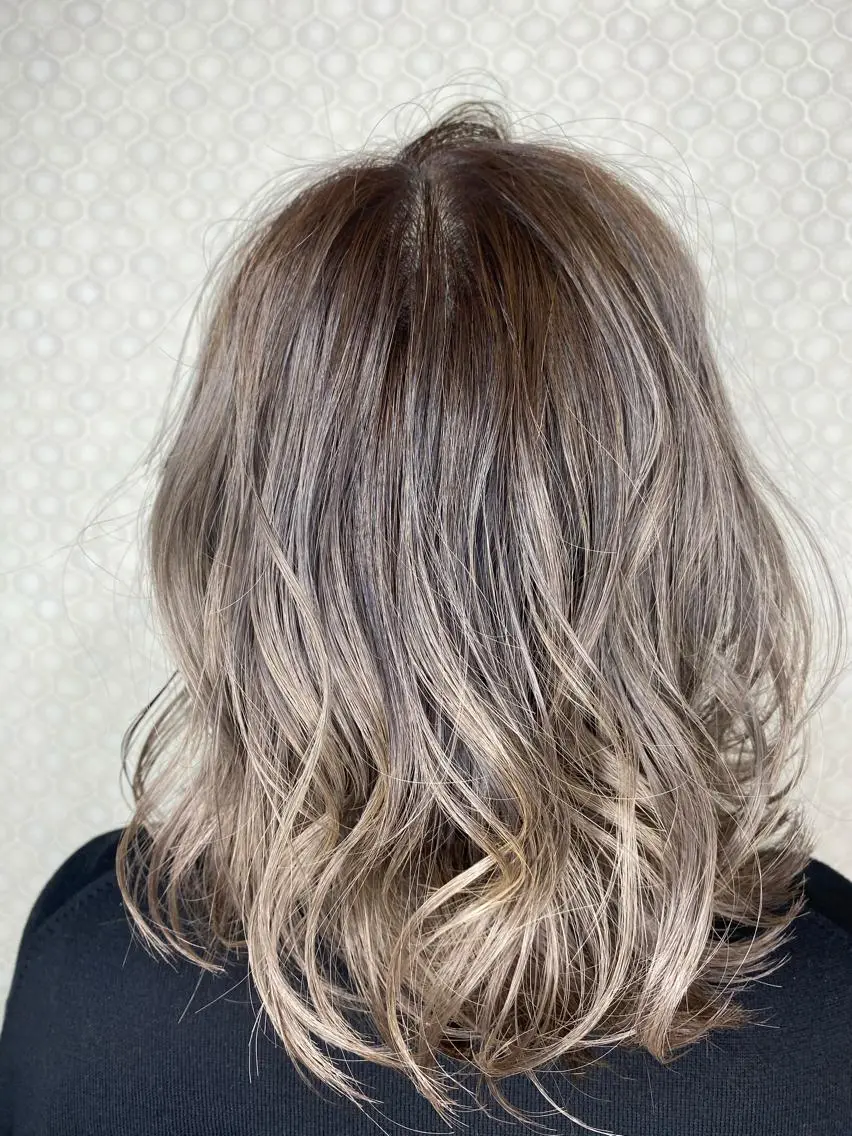 ショート カラー Birth& Bloom【さあや】のヘアスタイル