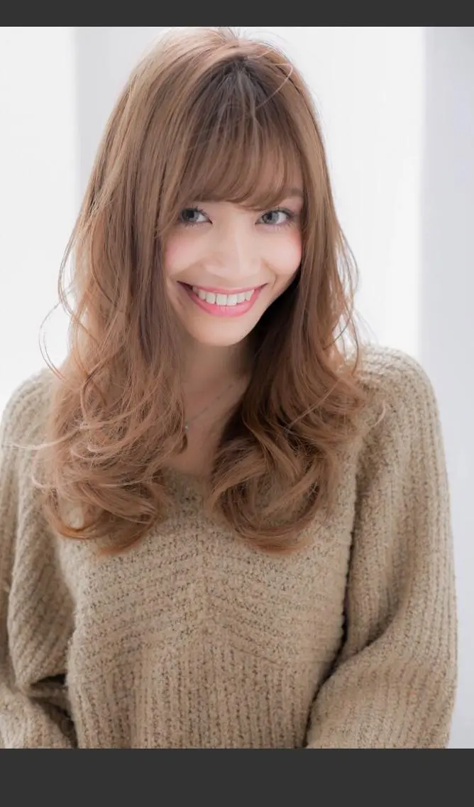 ロング カラー 櫻田 朴のヘアスタイル