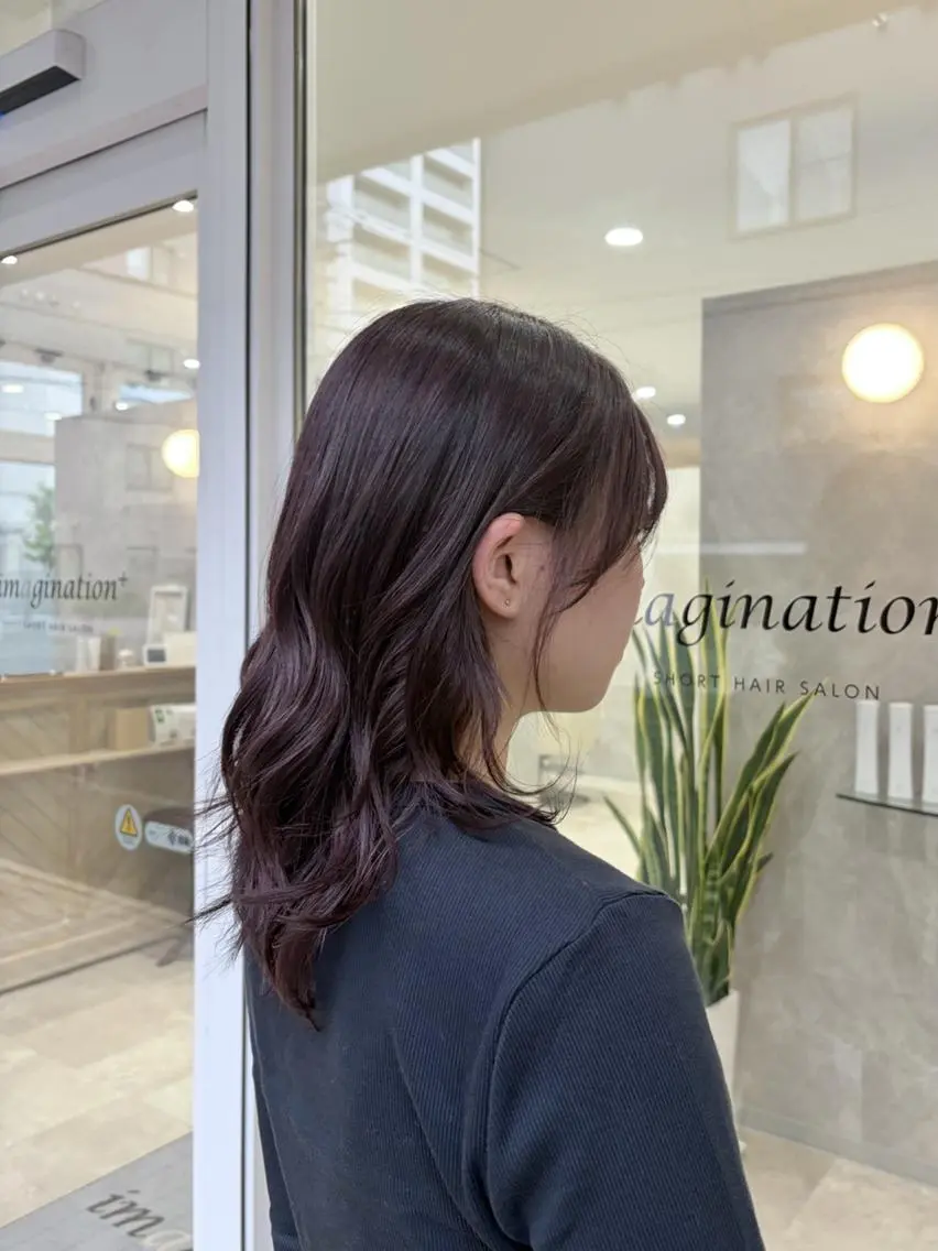 カラー ベージュカラー ブリーチ 透明感カラー ネイビーカラー オレンジ 韓国ヘアケアブリーチ 莉奈のヘアスタイル