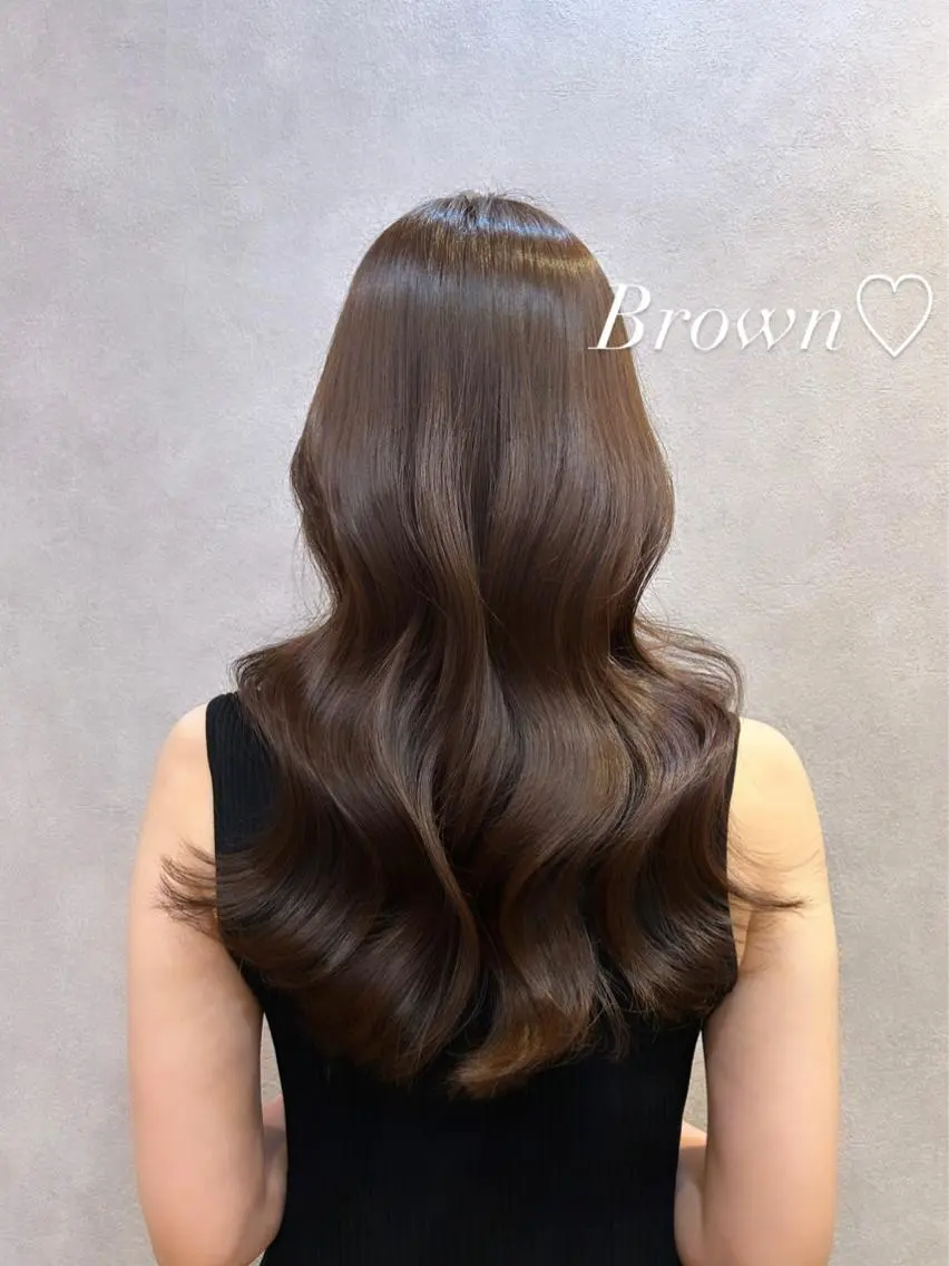 セミロング カラー パーマ ヘアアレンジ ブラウンカラー 韓国風ヘア 🩷韓国ヘア/ヨシン モリ🩷Maikaのヘアスタイル