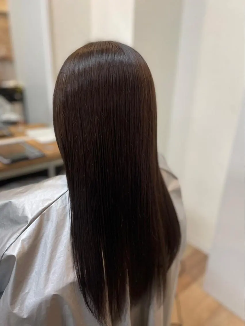 ロング TELA HAIRのヘアスタイル